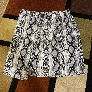 Snake skin S skirt